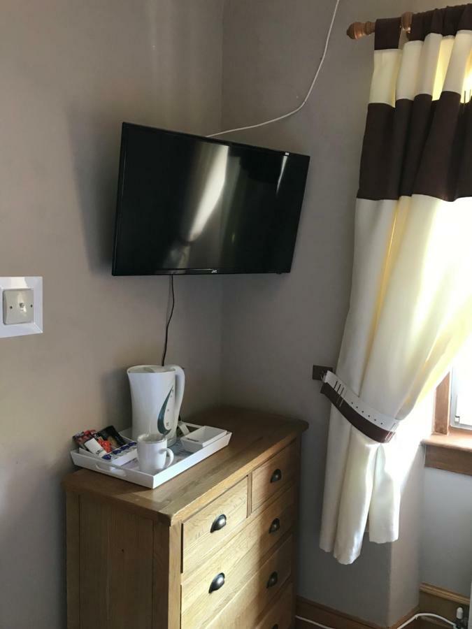 Single Room with Private Bathroom